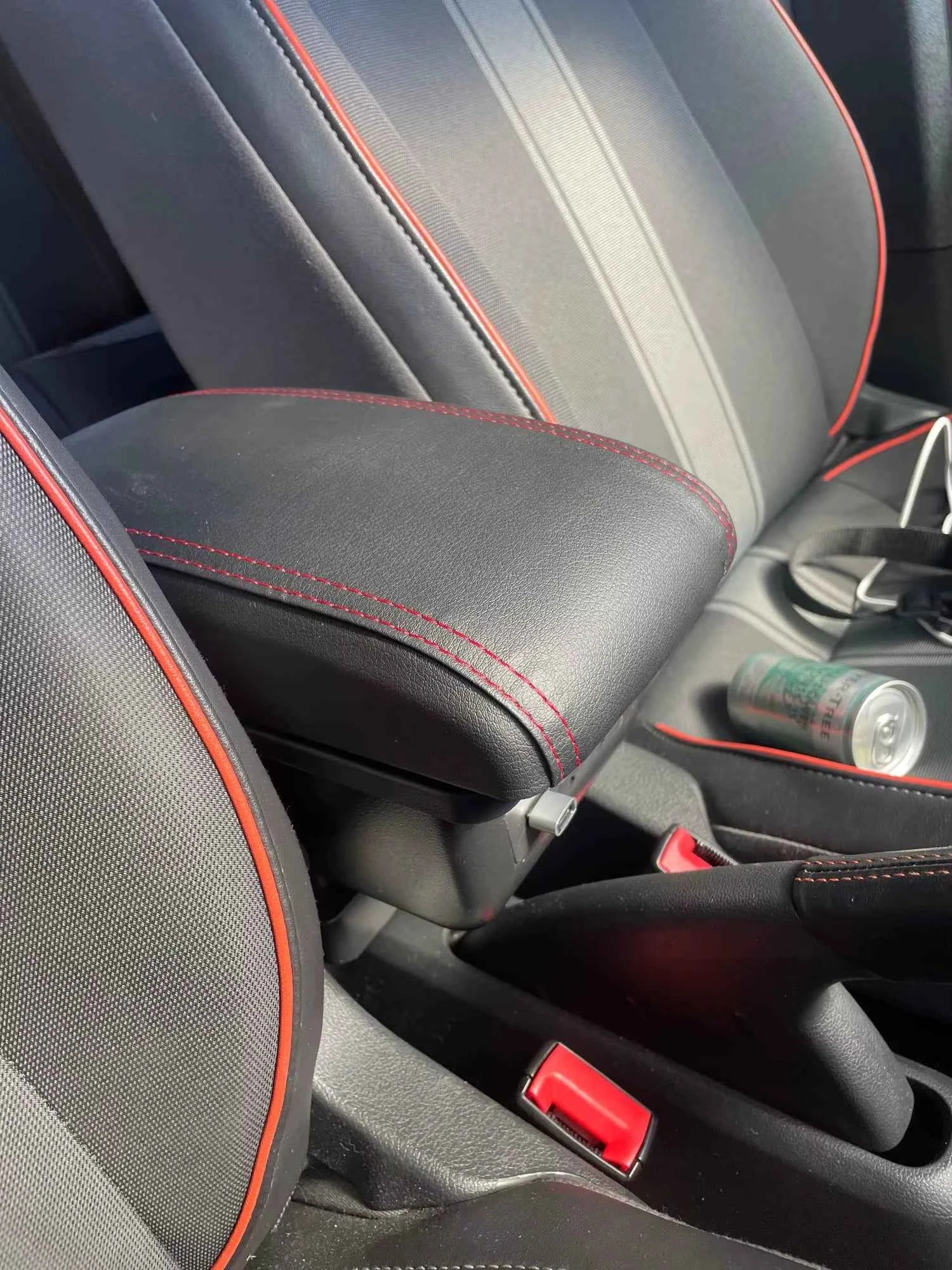 Apoio de Braço UP com 3 USB - Conforto e Tecnologia | Led Line BR Parts