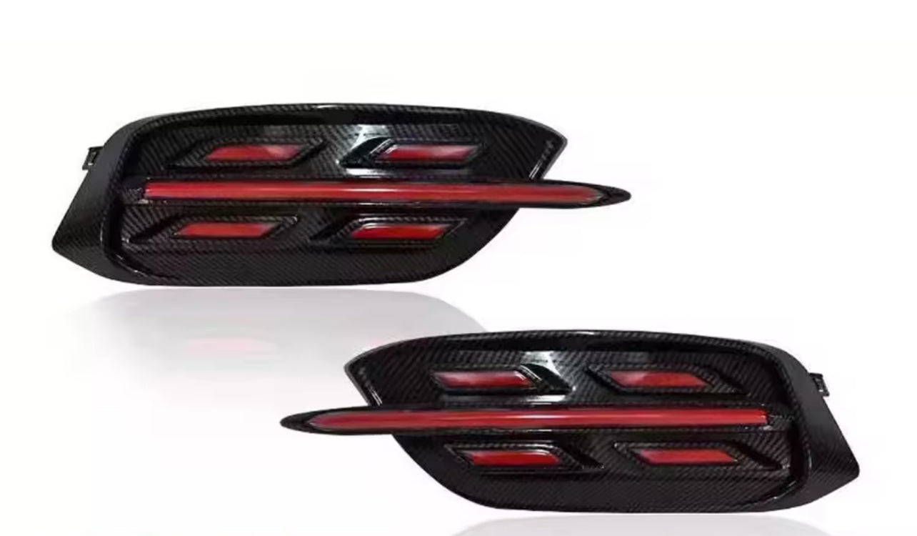 Sinaleira Traseira LED com Refletor Dinâmico para Honda Civic G10 (2016 a 2021)
