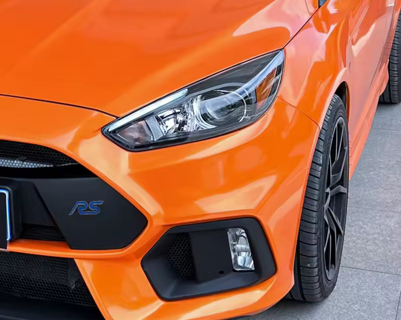 Par de Faróis LED Focus MK3 2015–2018 — Upgrade RS com DRL e Seta Dinâmica