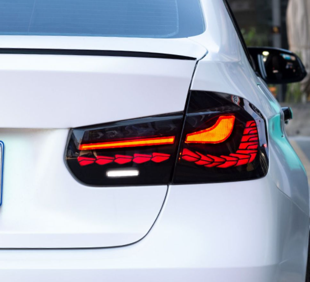 Lanterna Traseira LED BMW Série 3 (F30/F35)