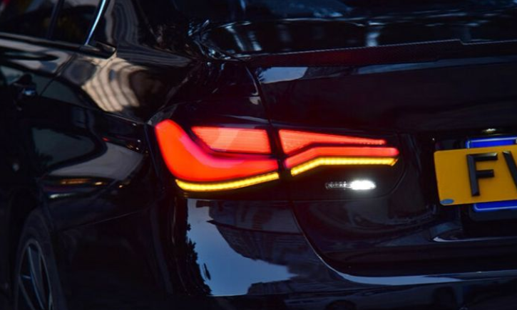Par de Lanterna Traseira LED para BMW Série 3 F30/F35