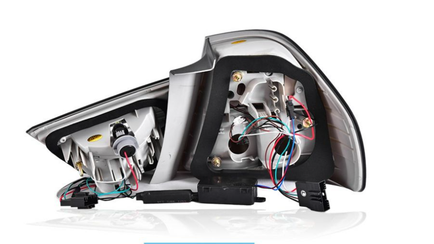 Conjunto de Lanternas Traseiras LED para BMW Série 3 E90 (2009-2012)
