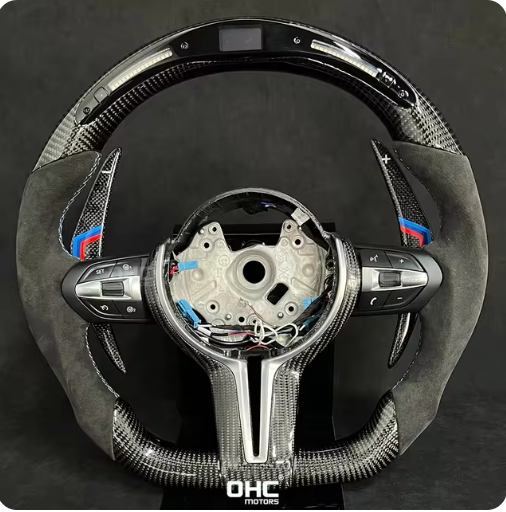 Volante LED de Fibra de Carbono para BMW – Performance e Estilo
