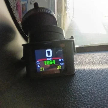 Display HUD OBD2 P10 PRO - Computador de Bordo Digital | Led Line BR Parts